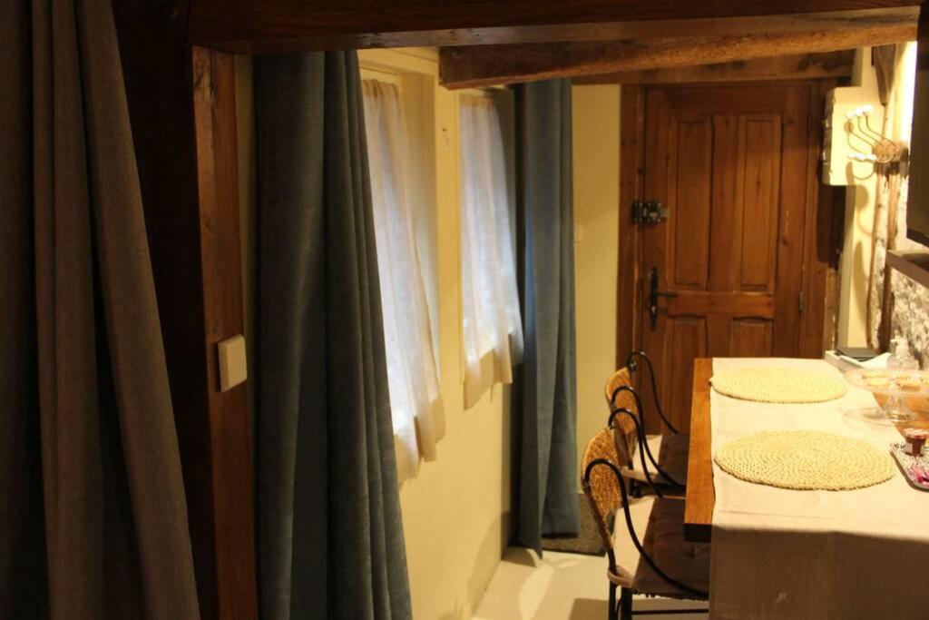 Cosy Studio Place Sainte Catherine Honfleur Exterior foto
